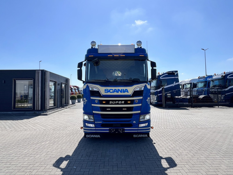 Scania R580 V8 6x2 trekker Retarder / Hydraulic / ADR / Full Air - Vilcējs: foto 2 Scania R580 V8 6x2 trekker Retarder / Hydraulic / ADR / Full Air - Vilcējs: foto 2