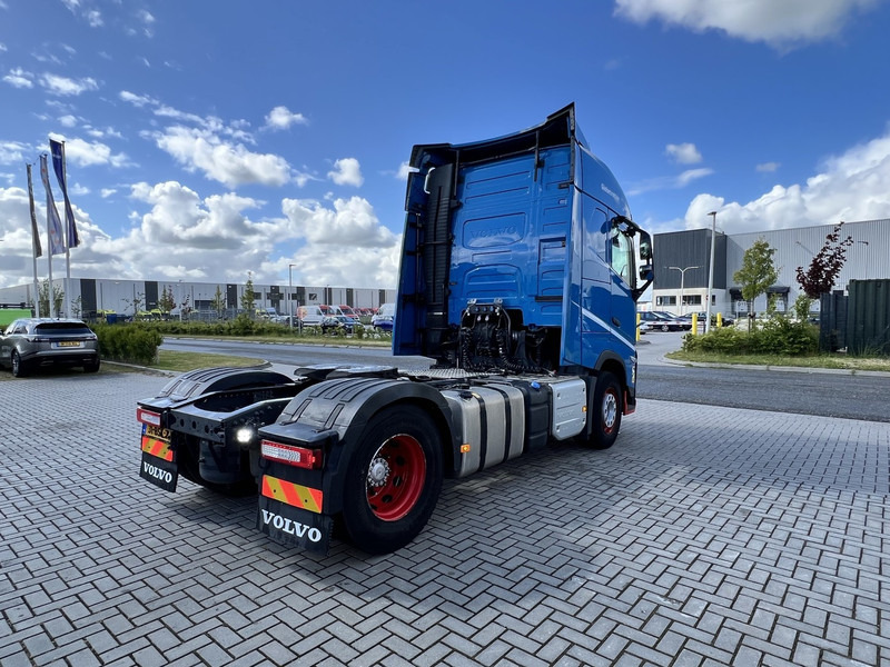 Volvo FH 460 4x2 trekker Globetrotter / 2x Fuel Tank - Vilcējs: foto 5 Volvo FH 460 4x2 trekker Globetrotter / 2x Fuel Tank - Vilcējs: foto 5