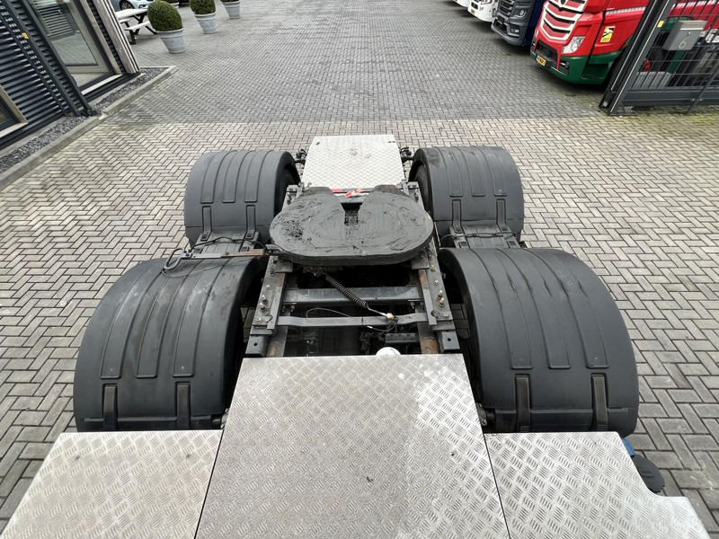 Vilcējs Volvo FH 500 6x2 vla trekker Pusher / lift / 887500km: foto 16 Vilcējs Volvo FH 500 6x2 vla trekker Pusher / lift / 887500km: foto 16