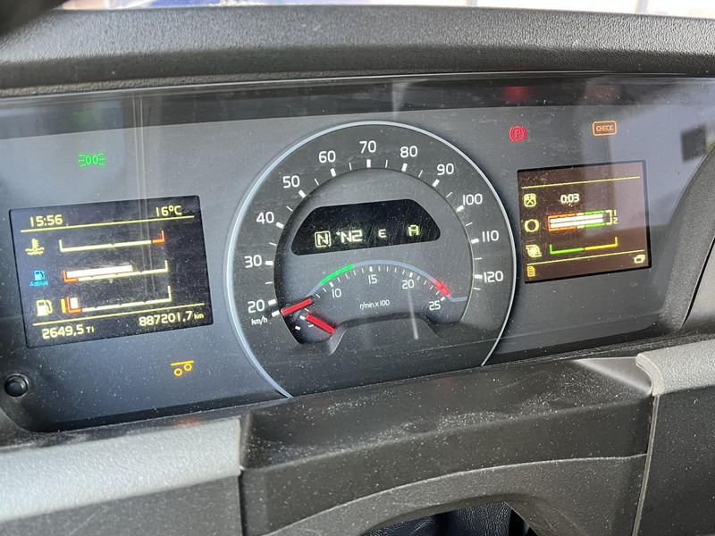Vilcējs Volvo FH 500 6x2 vla trekker Pusher / lift / 887500km: foto 17 Vilcējs Volvo FH 500 6x2 vla trekker Pusher / lift / 887500km: foto 17