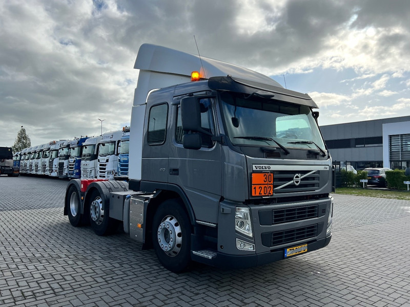 Volvo FM 410 6x2 Trekker ADR / Only 672.000km / Full Air / Euro 5 - Vilcējs: foto 3 Volvo FM 410 6x2 Trekker ADR / Only 672.000km / Full Air / Euro 5 - Vilcējs: foto 3
