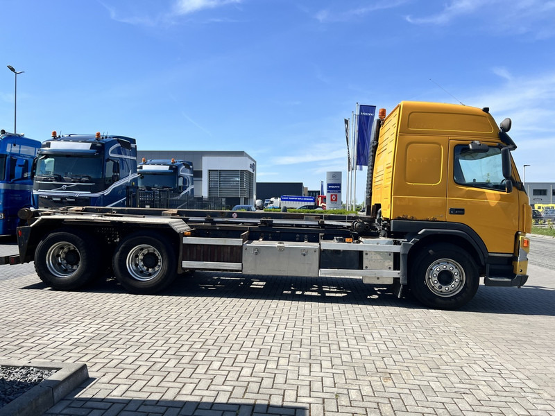 Volvo FM480 6X2 containersysteem Globetrotter / NCH systeem / 10 Tyres - Kravas automašīna - kabeļu sistēma: foto 4 Volvo FM480 6X2 containersysteem Globetrotter / NCH systeem / 10 Tyres - Kravas automašīna - kabeļu sistēma: foto 4
