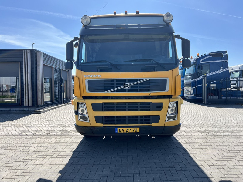 Volvo FM480 6X2 containersysteem Globetrotter / NCH systeem / 10 Tyres - Kravas automašīna - kabeļu sistēma: foto 2 Volvo FM480 6X2 containersysteem Globetrotter / NCH systeem / 10 Tyres - Kravas automašīna - kabeļu sistēma: foto 2