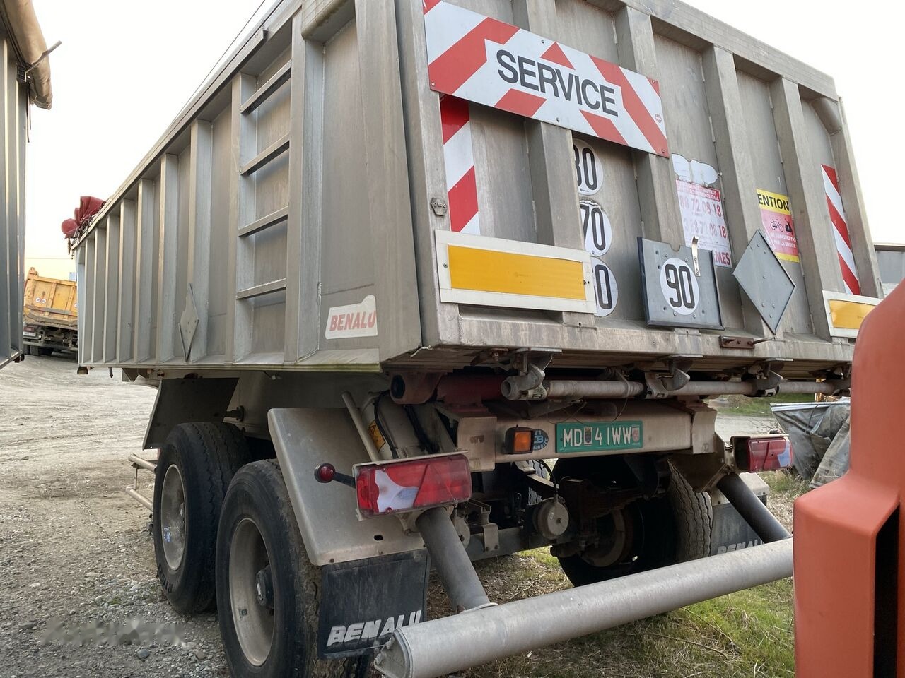 Benalu Bena Basculabila Agregate Aluminiu 2 PIECES AVALABILE - Puspiekabe pašizgāzējs: foto 1 Benalu Bena Basculabila Agregate Aluminiu 2 PIECES AVALABILE - Puspiekabe pašizgāzējs: foto 1