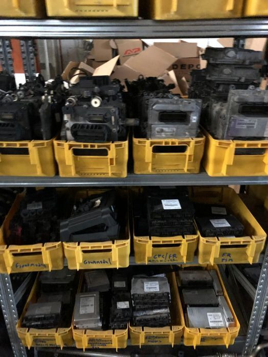 Bosch DAF XF 95 truck - Elektroniskais vadības bloks (ECU) - Kravas automašīna: foto 1 Bosch DAF XF 95 truck - Elektroniskais vadības bloks (ECU) - Kravas automašīna: foto 1