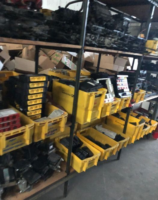 Bosch DAF XF 95 truck - Elektroniskais vadības bloks (ECU) - Kravas automašīna: foto 3 Bosch DAF XF 95 truck - Elektroniskais vadības bloks (ECU) - Kravas automašīna: foto 3