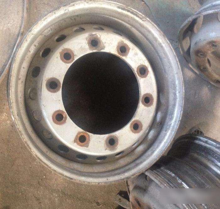 Jante fier / aluminiu - Riteņa disks - Kravas automašīna: foto 2 Jante fier / aluminiu - Riteņa disks - Kravas automašīna: foto 2