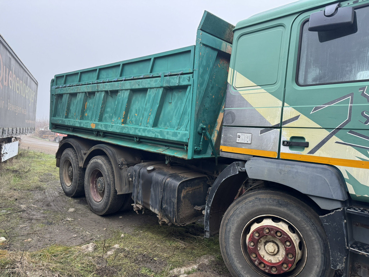 MAN 26 414 6x4 KIPPER L2000 Euro3 Manual Injection Pomp - Kravas automašīna: foto 5 MAN 26 414 6x4 KIPPER L2000 Euro3 Manual Injection Pomp - Kravas automašīna: foto 5