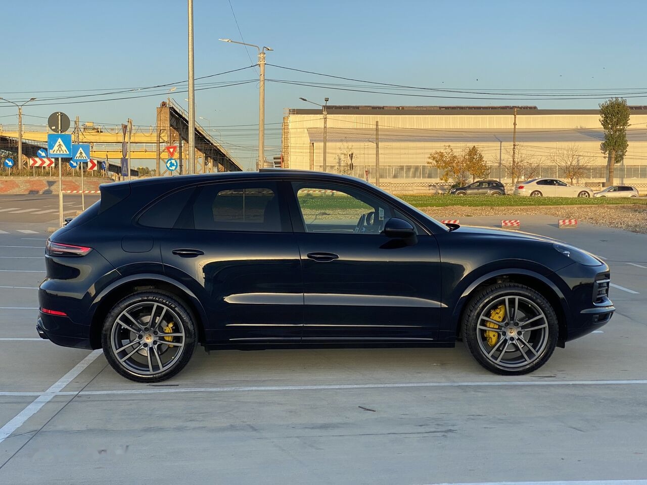 Porsche Cayenne 2018 Facelift Panorama Bose - Vieglā automašīna: foto 4 Porsche Cayenne 2018 Facelift Panorama Bose - Vieglā automašīna: foto 4