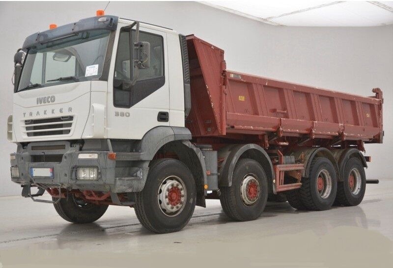 Autobasculantă IVECO Trakker 8x4 440E41 440 410 450 Piese din de - Rezerves daļa - Kravas automašīna: foto 1 Autobasculantă IVECO Trakker 8x4 440E41 440 410 450 Piese din de - Rezerves daļa - Kravas automašīna: foto 1