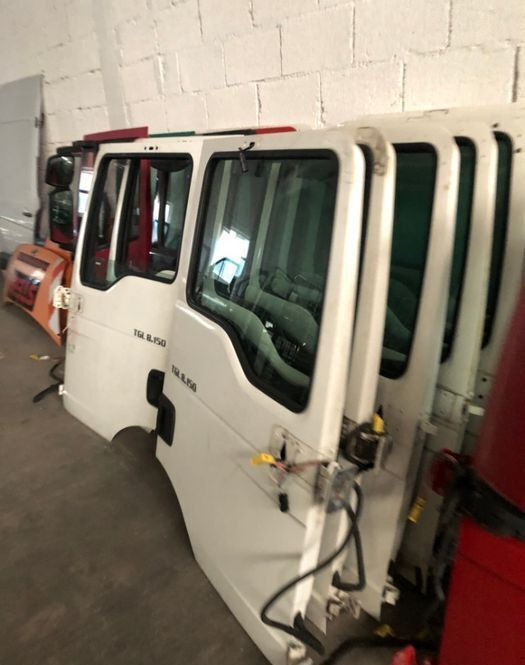 Scania IVECO Man Mercedes DAF Renault - Durvis un rezerves daļas - Kravas automašīna: foto 5 Scania IVECO Man Mercedes DAF Renault - Durvis un rezerves daļas - Kravas automašīna: foto 5