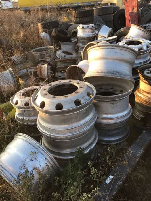 Vand Jante TIR, cap tractor, semiremorca - Riteņa disks - Kravas automašīna: foto 2 Vand Jante TIR, cap tractor, semiremorca - Riteņa disks - Kravas automašīna: foto 2