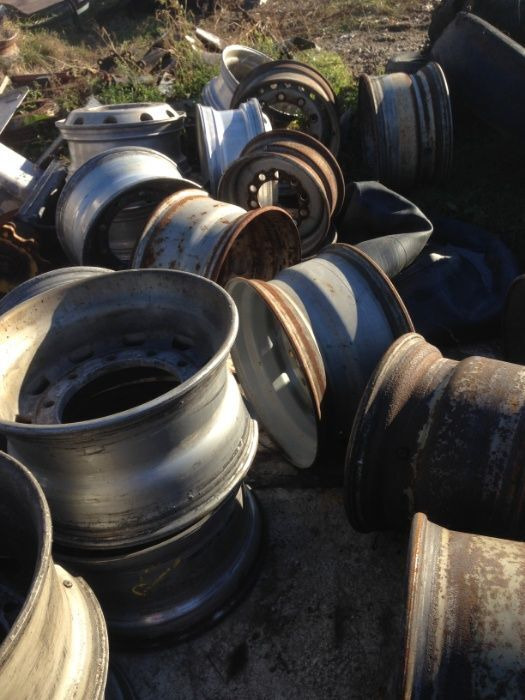 Vand jante aluminiu/tabla pentru camioane/ remorci - Riteņa disks - Kravas automašīna: foto 3 Vand jante aluminiu/tabla pentru camioane/ remorci - Riteņa disks - Kravas automašīna: foto 3