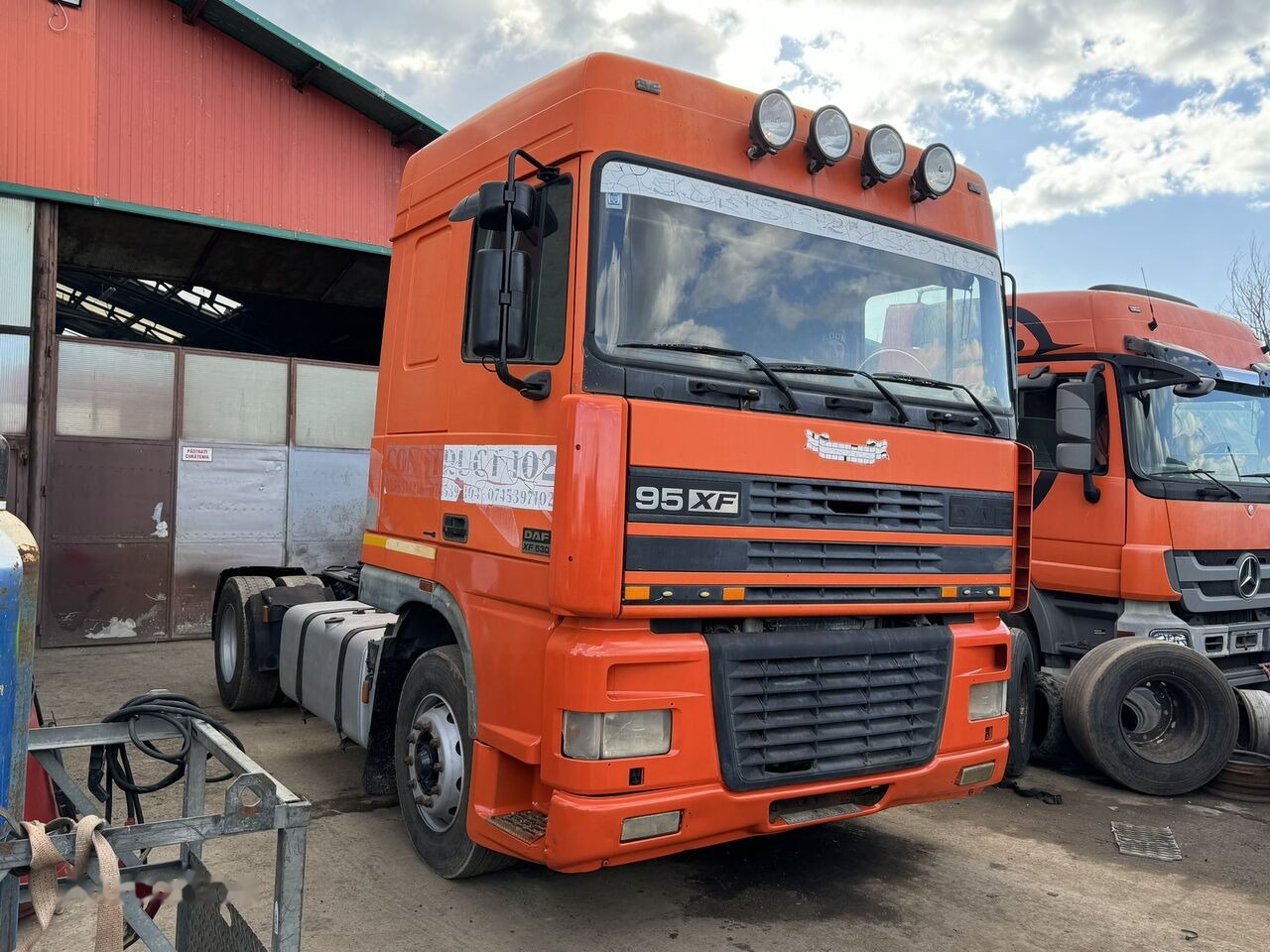 DAF XF 95 530 Euro 3 EXPORT Retarder - Vilcējs: foto 3 DAF XF 95 530 Euro 3 EXPORT Retarder - Vilcējs: foto 3