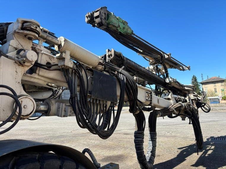 Robodrill Pantofore 587 - Tuneļu urbšanas mašīna: foto 2 Robodrill Pantofore 587 - Tuneļu urbšanas mašīna: foto 2