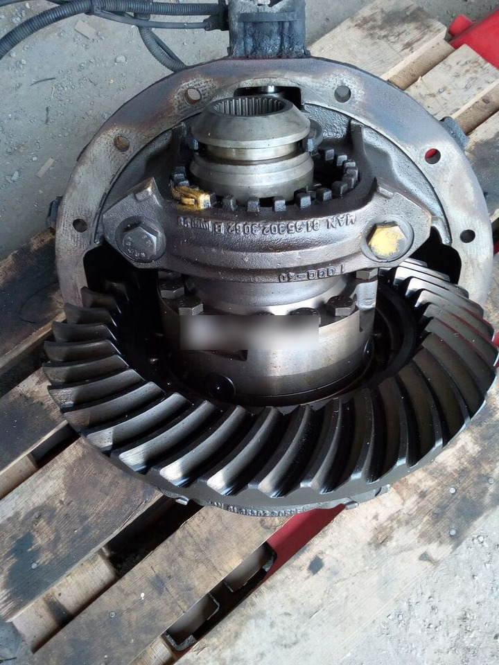 MAN F2000 37.10 MAN F2000 - Transmisija - Kravas automašīna: foto 1 MAN F2000 37.10 MAN F2000 - Transmisija - Kravas automašīna: foto 1