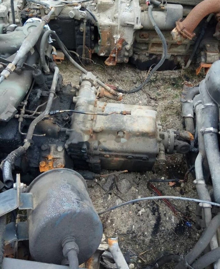 Mercedes-Benz G4-65   Mercedes-Benz 1422L - Pārnesumkārba - Kravas automašīna: foto 3 Mercedes-Benz G4-65   Mercedes-Benz 1422L - Pārnesumkārba - Kravas automašīna: foto 3