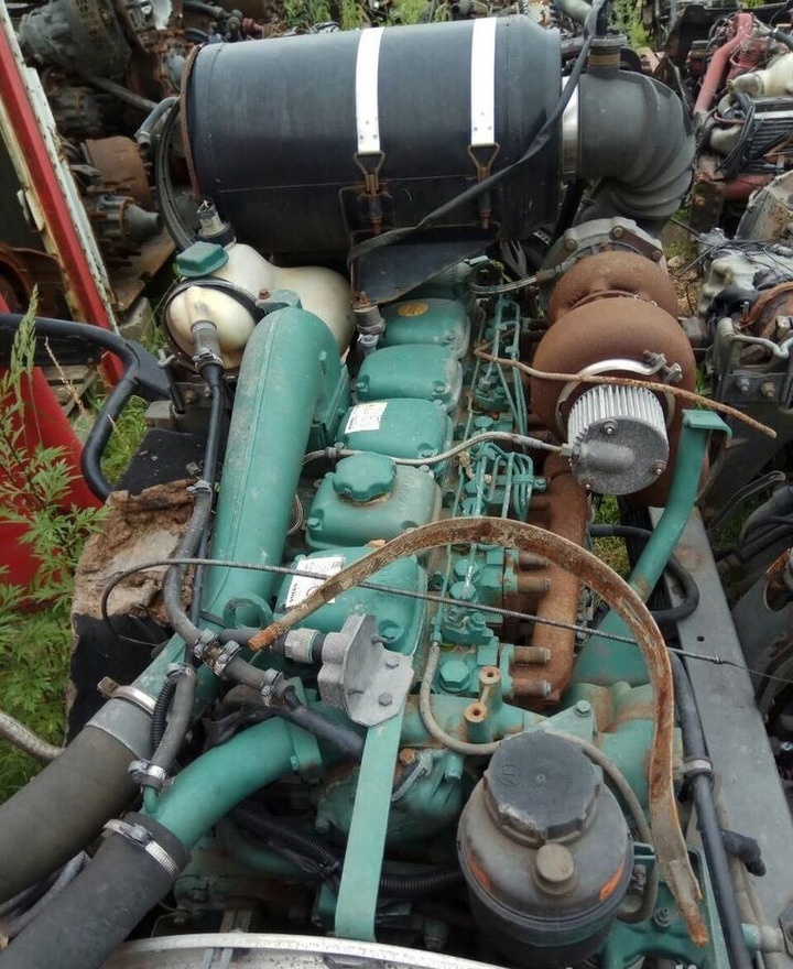 Volvo D10A 320 Volvo FL FM - Dzinējs - Kravas automašīna: foto 3 Volvo D10A 320 Volvo FL FM - Dzinējs - Kravas automašīna: foto 3