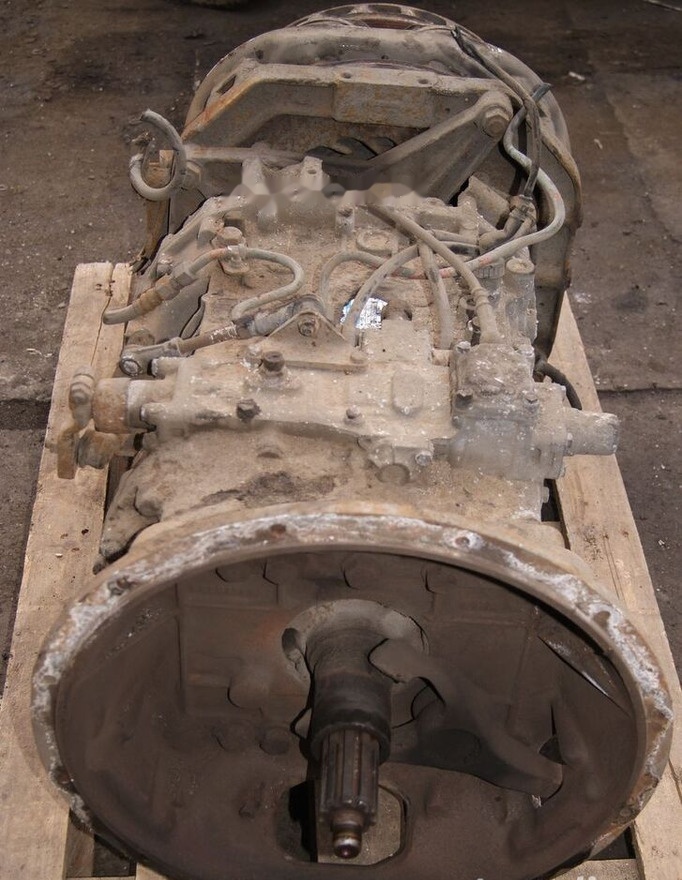 ZF 8S180 Neoplan - Pārnesumkārba - Autobuss: foto 4 ZF 8S180 Neoplan - Pārnesumkārba - Autobuss: foto 4