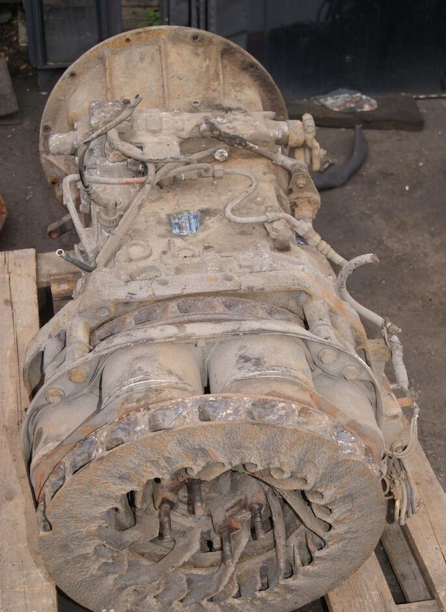 ZF 8S180 Neoplan - Pārnesumkārba - Autobuss: foto 2 ZF 8S180 Neoplan - Pārnesumkārba - Autobuss: foto 2