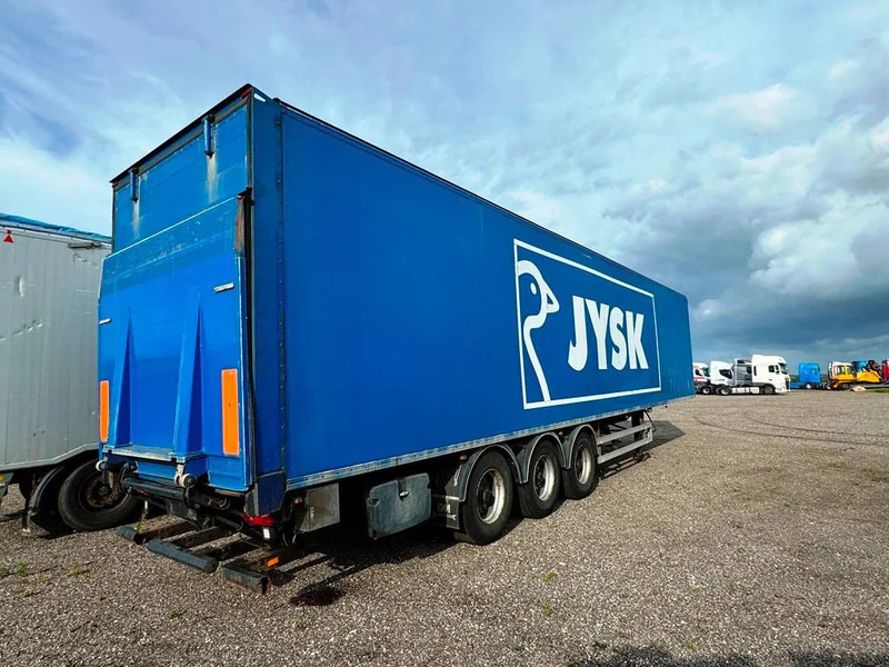 Fruehauf 3 aksl box Trailer inkl. lift - Puspiekabe slēgtā virsbūve: foto 3 Fruehauf 3 aksl box Trailer inkl. lift - Puspiekabe slēgtā virsbūve: foto 3