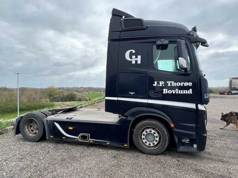 Mercedes-Benz Actros 1843 Special Interior. Air / Air suspension. Euro 6 - Vilcējs: foto 5 Mercedes-Benz Actros 1843 Special Interior. Air / Air suspension. Euro 6 - Vilcējs: foto 5