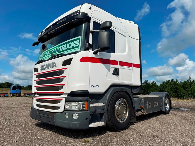 Vilcējs Scania G450 Scania G450: foto 1