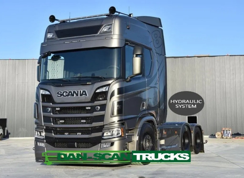Scania R660 V8 NGS Show Truck . Speciel Interior. Air / Air suspension. Hydr. system - Vilcējs: foto 1 Scania R660 V8 NGS Show Truck . Speciel Interior. Air / Air suspension. Hydr. system - Vilcējs: foto 1