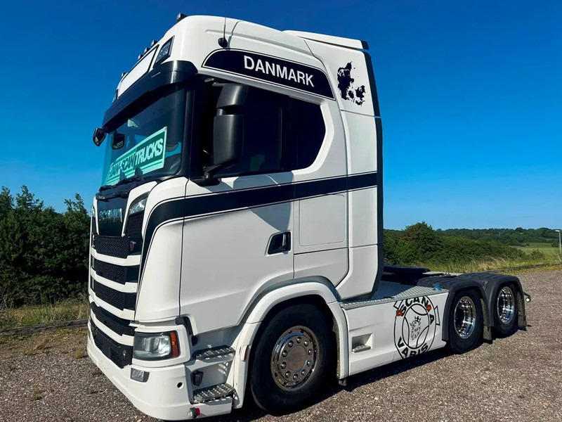 Scania S580 V8 NGS weelbase 3150mm. Air / Air suspension. Opticruise / Retarder. Hydr. system,. - Vilcējs: foto 3 Scania S580 V8 NGS weelbase 3150mm. Air / Air suspension. Opticruise / Retarder. Hydr. system,. - Vilcējs: foto 3