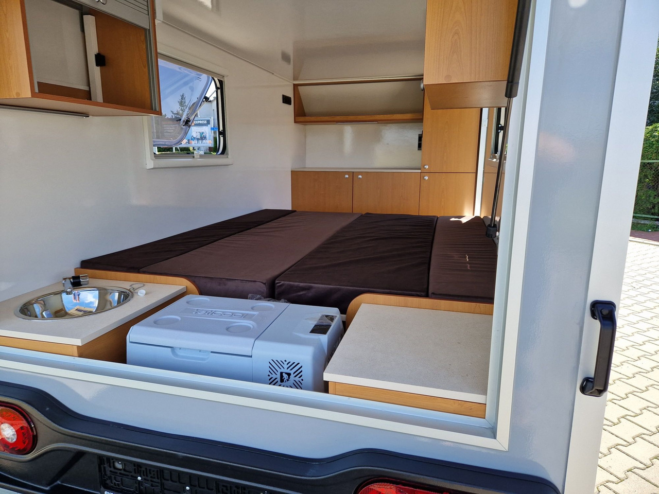 Dzīvojamais treileris MiniCAMP do lasu na ryby minikempingowa przyczepa wyprawowa: foto 8 Dzīvojamais treileris MiniCAMP do lasu na ryby minikempingowa przyczepa wyprawowa: foto 8