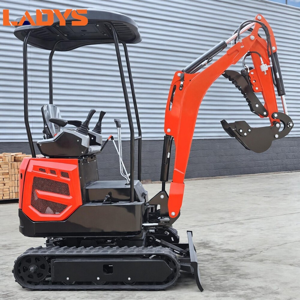 LADYS DY18 Mini Excavator CE Certification Kubota Engine(Factory Outlet) Mini Pelle Minibagger Minikoparka Miniexcavadora - Mini-ekskavators: foto 3 LADYS DY18 Mini Excavator CE Certification Kubota Engine(Factory Outlet) Mini Pelle Minibagger Minikoparka Miniexcavadora - Mini-ekskavators: foto 3