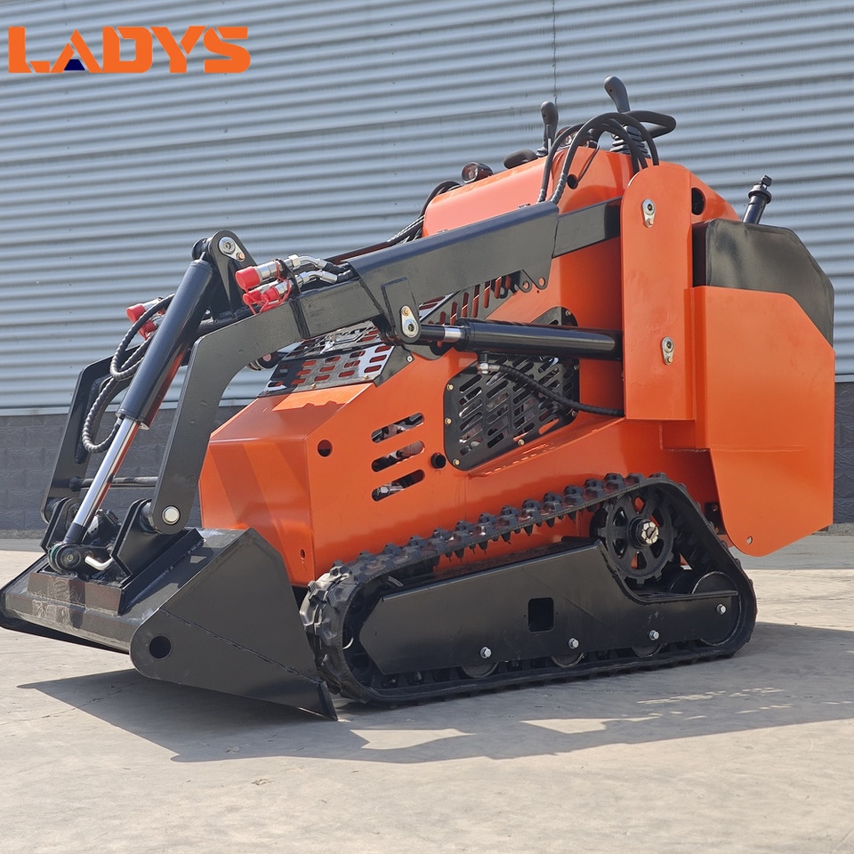 LADYS Free Shipping Mini Skid Steer Loader Compact Track Electric/Diesel Chinese Mini Skid Steer Loader For Sale With Mini Skid Steer Attachments 4 In 1 Bucket - Kompaktiekrāvējs: foto 4 LADYS Free Shipping Mini Skid Steer Loader Compact Track Electric/Diesel Chinese Mini Skid Steer Loader For Sale With Mini Skid Steer Attachments 4 In 1 Bucket - Kompaktiekrāvējs: foto 4