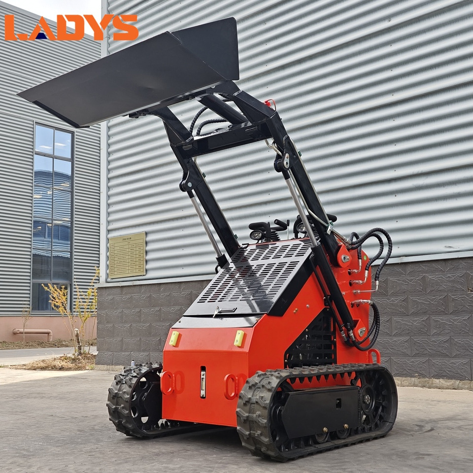 LADYS LA380 Mini Skid Steer CE Certification Kubota Engine(Factory Outlet) Mini Skid steer Loader For Sale - Kompaktiekrāvējs: foto 2 LADYS LA380 Mini Skid Steer CE Certification Kubota Engine(Factory Outlet) Mini Skid steer Loader For Sale - Kompaktiekrāvējs: foto 2
