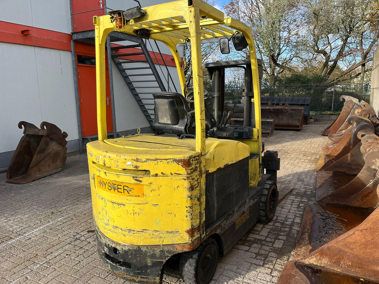 Hyster E5.0XNS - Elektroiekrāvējs: foto 4 Hyster E5.0XNS - Elektroiekrāvējs: foto 4