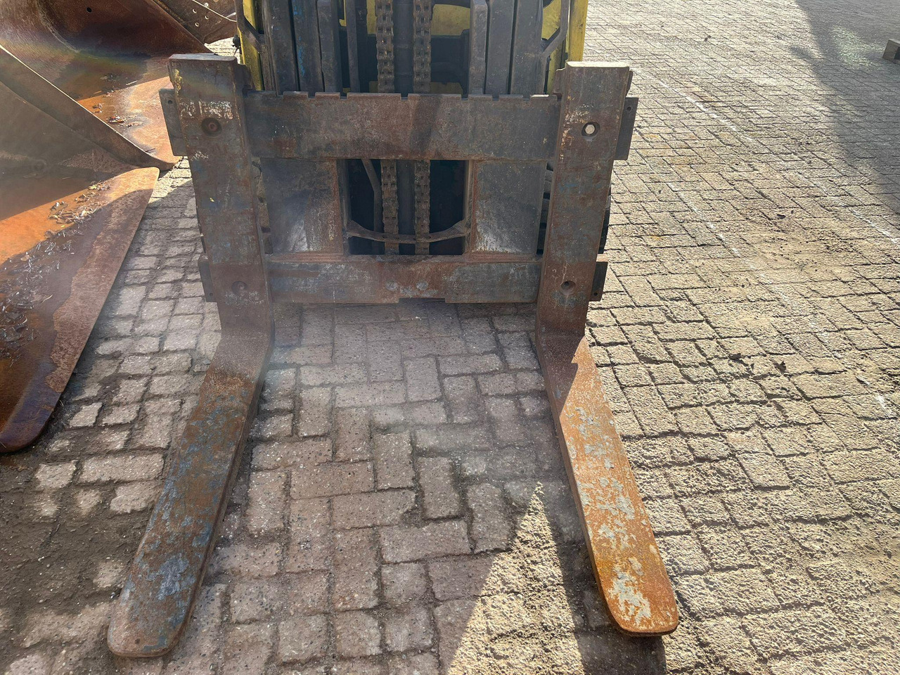 Hyster E5.0XNS - Elektroiekrāvējs: foto 5 Hyster E5.0XNS - Elektroiekrāvējs: foto 5