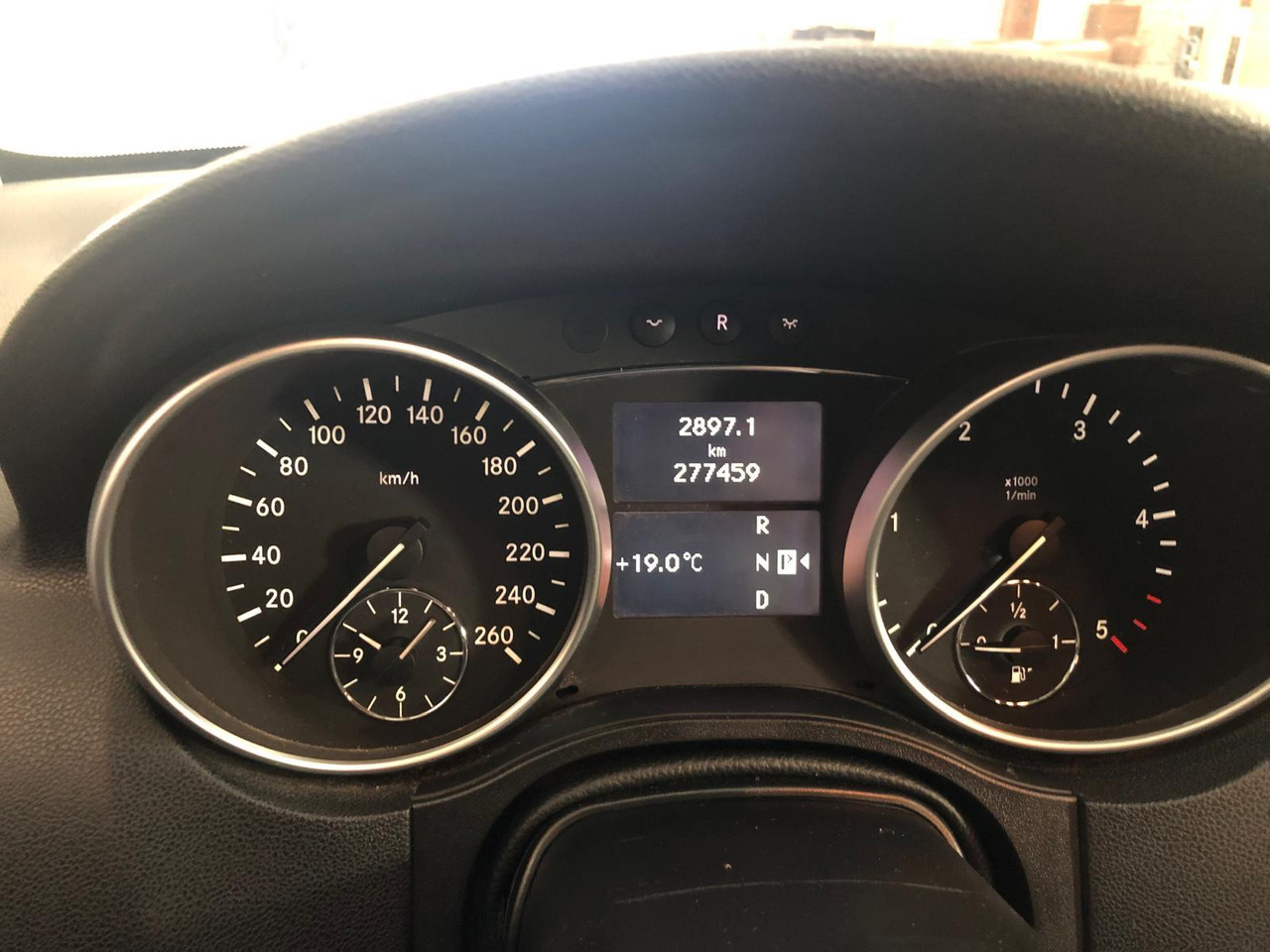 Vieglā automašīna Mercedes ML 350 CDI: foto 9