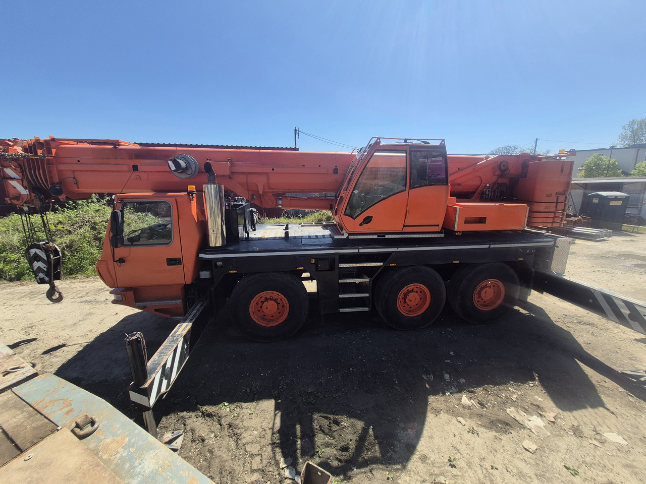 GROVE GMK3055 - Autoceltnis: foto 4 GROVE GMK3055 - Autoceltnis: foto 4