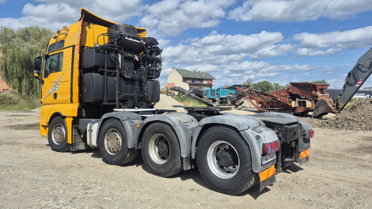 MAN TGX 41.680 - Vilcējs: foto 4 MAN TGX 41.680 - Vilcējs: foto 4