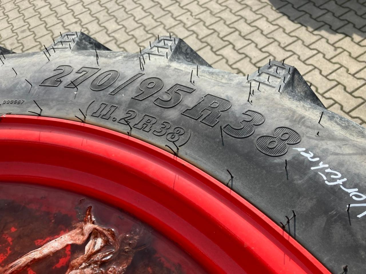 BKT 300/95R52 // 270/95R38 SPUR 1,50M - Riepa: foto 3 BKT 300/95R52 // 270/95R38 SPUR 1,50M - Riepa: foto 3