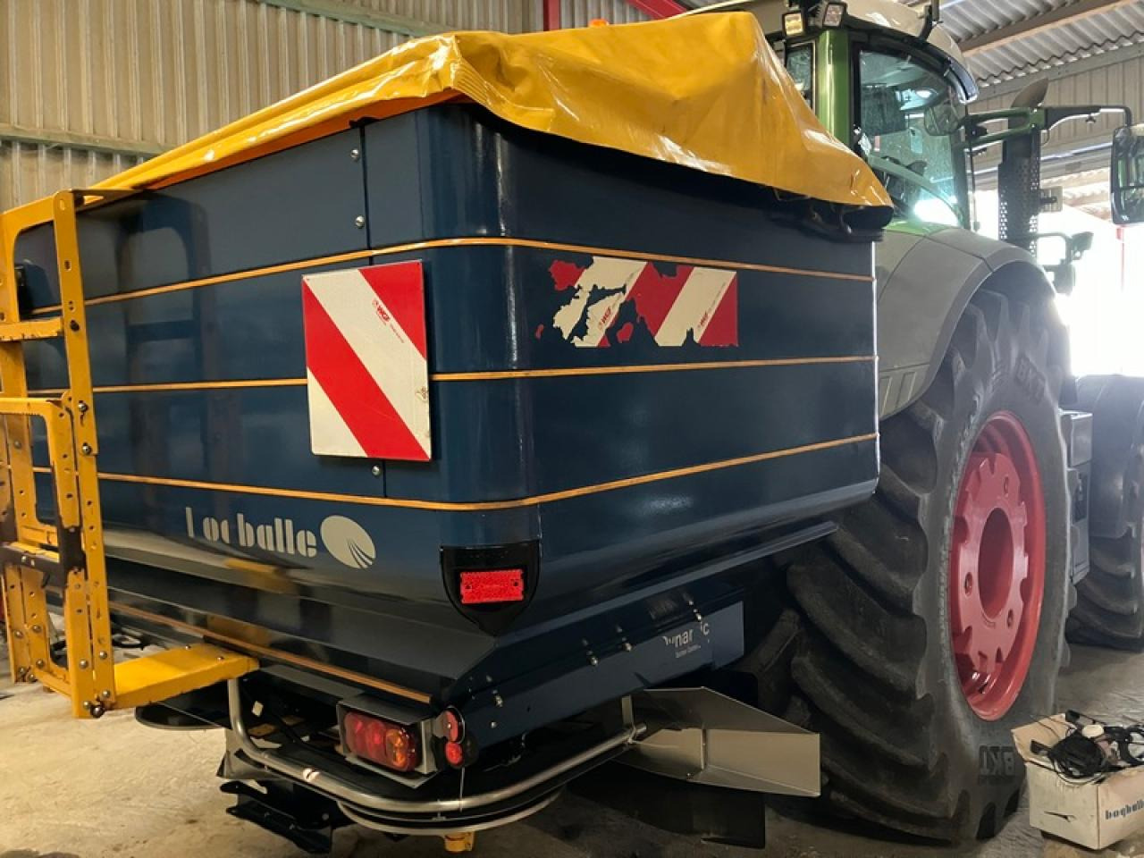 Bogballe M3WD - Minerālmēslu izkliedētājs: foto 1 Bogballe M3WD - Minerālmēslu izkliedētājs: foto 1