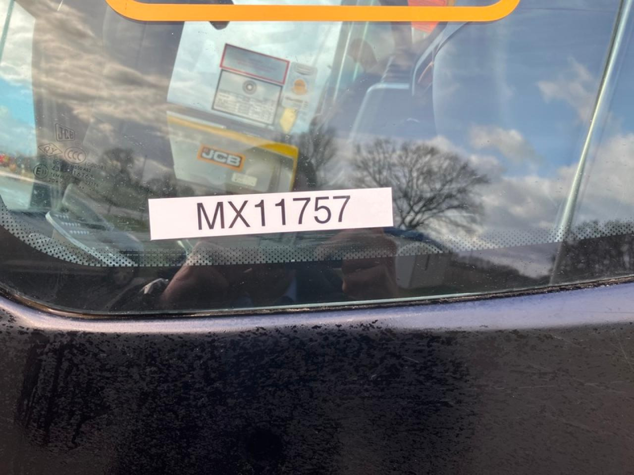 JCB JS145W - Citas iekārtas: foto 5 JCB JS145W - Citas iekārtas: foto 5