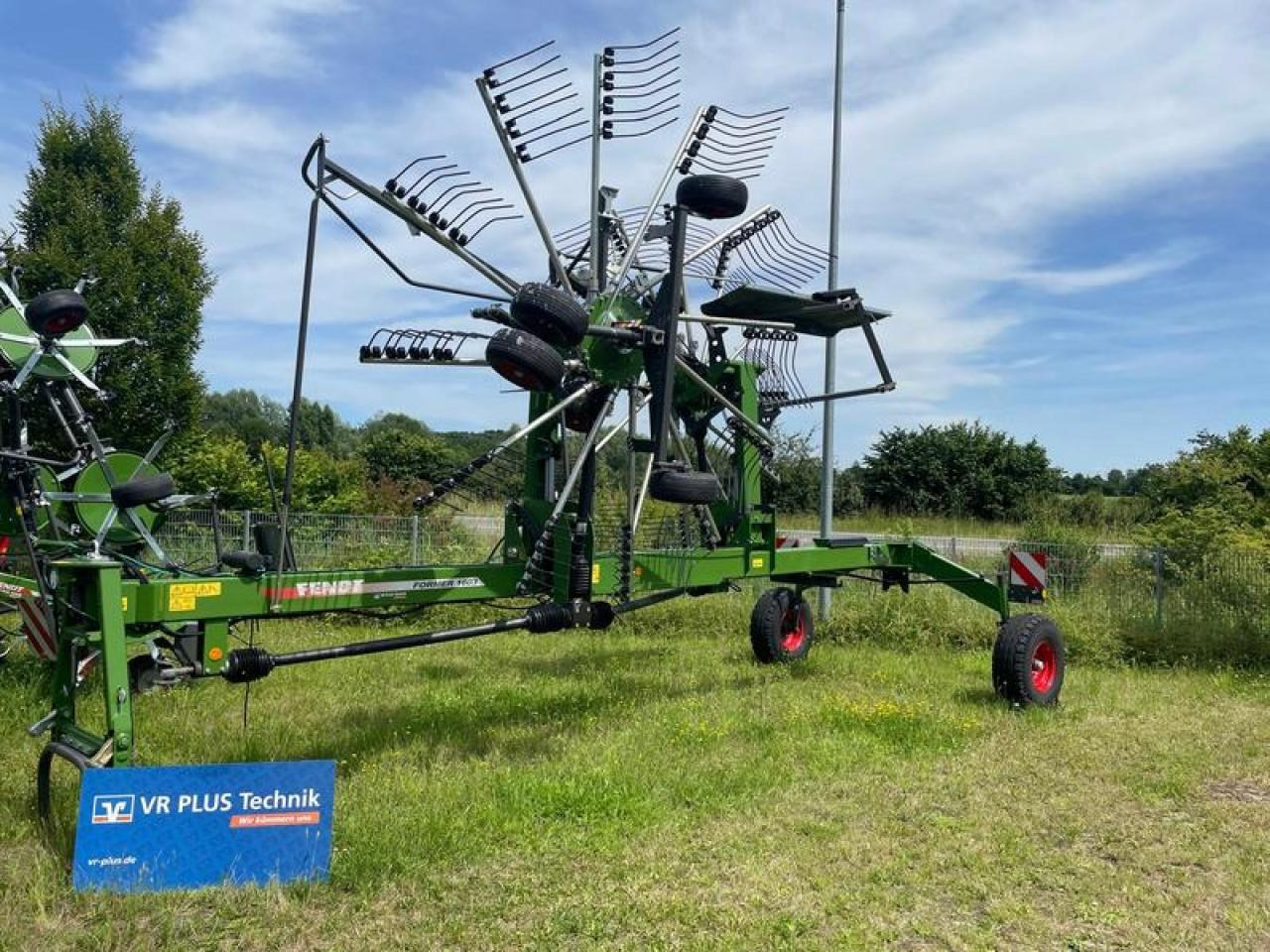 Fendt FORMER 1603 AKTION - Vālotājs/ Ārdītājs: foto 1 Fendt FORMER 1603 AKTION - Vālotājs/ Ārdītājs: foto 1
