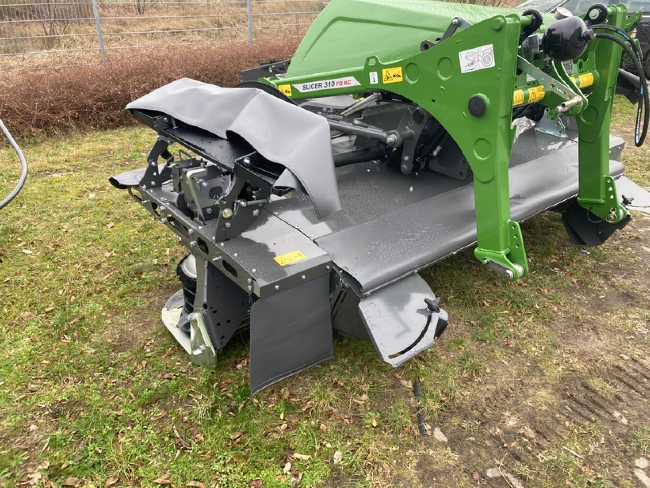 Fendt SLICER 310F - Pļāvējs: foto 2 Fendt SLICER 310F - Pļāvējs: foto 2