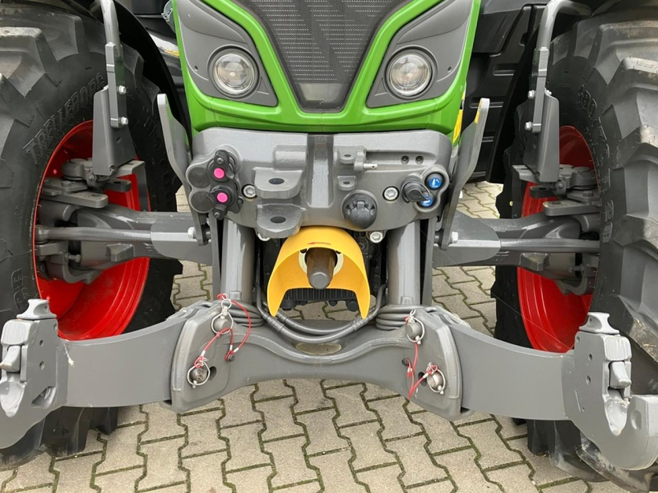 Fendt VARIO 514 // RTK - Traktors: foto 5 Fendt VARIO 514 // RTK - Traktors: foto 5