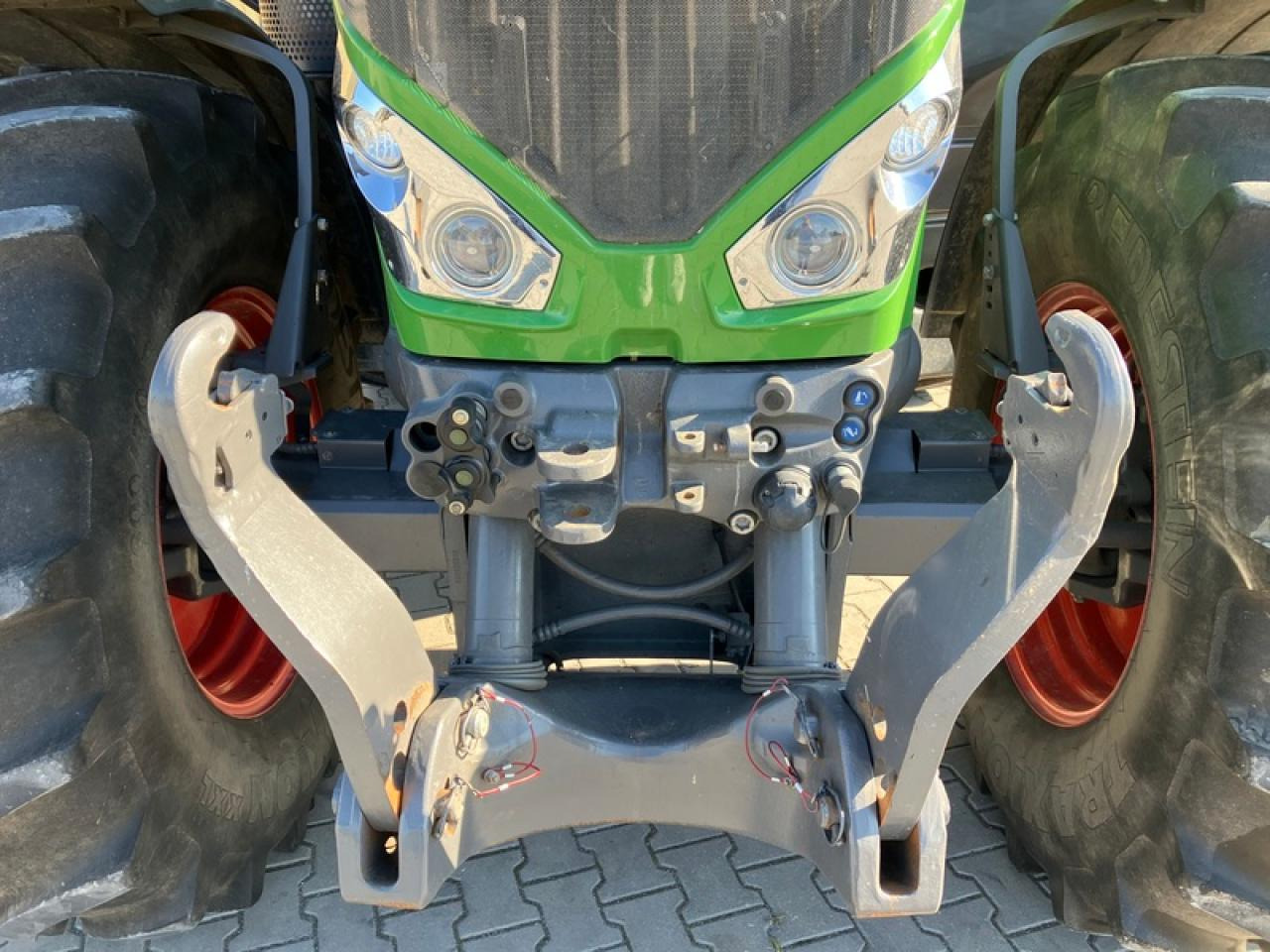 Fendt VARIO 828 S4 // RTK // VARIO GRIP - Traktors: foto 5 Fendt VARIO 828 S4 // RTK // VARIO GRIP - Traktors: foto 5