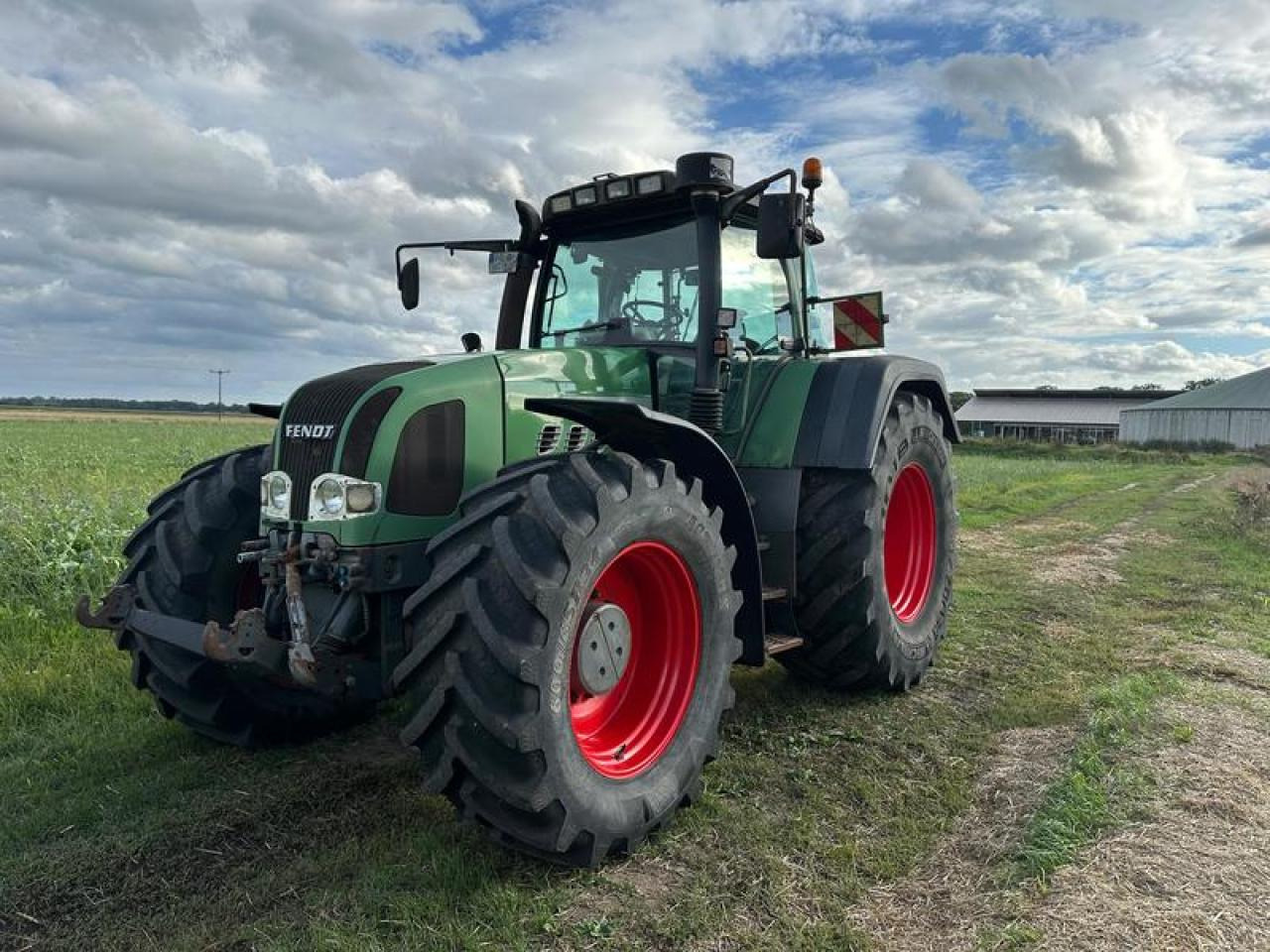 Fendt VARIO 924 - Traktors: foto 1 Fendt VARIO 924 - Traktors: foto 1