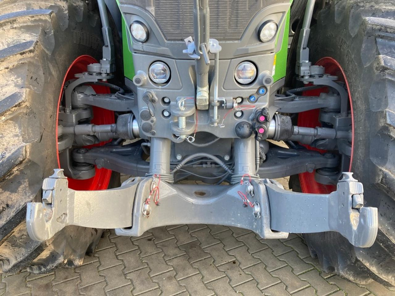 Fendt VARIO 939 - Traktors: foto 5 Fendt VARIO 939 - Traktors: foto 5