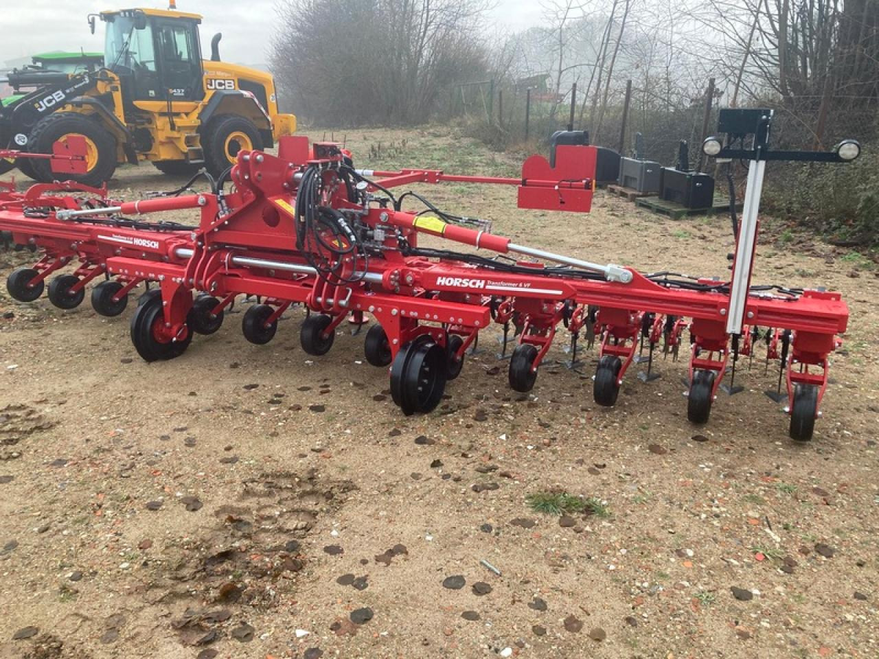 HORSCH TRANSFORMER6 VF - Augsnes apstrādes tehnika: foto 1 HORSCH TRANSFORMER6 VF - Augsnes apstrādes tehnika: foto 1