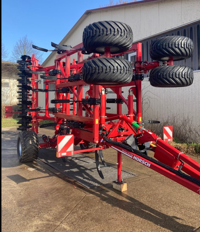 Horsch TERRANO 6.4GX DOPPELROLLPACK - Kultivators: foto 1 Horsch TERRANO 6.4GX DOPPELROLLPACK - Kultivators: foto 1