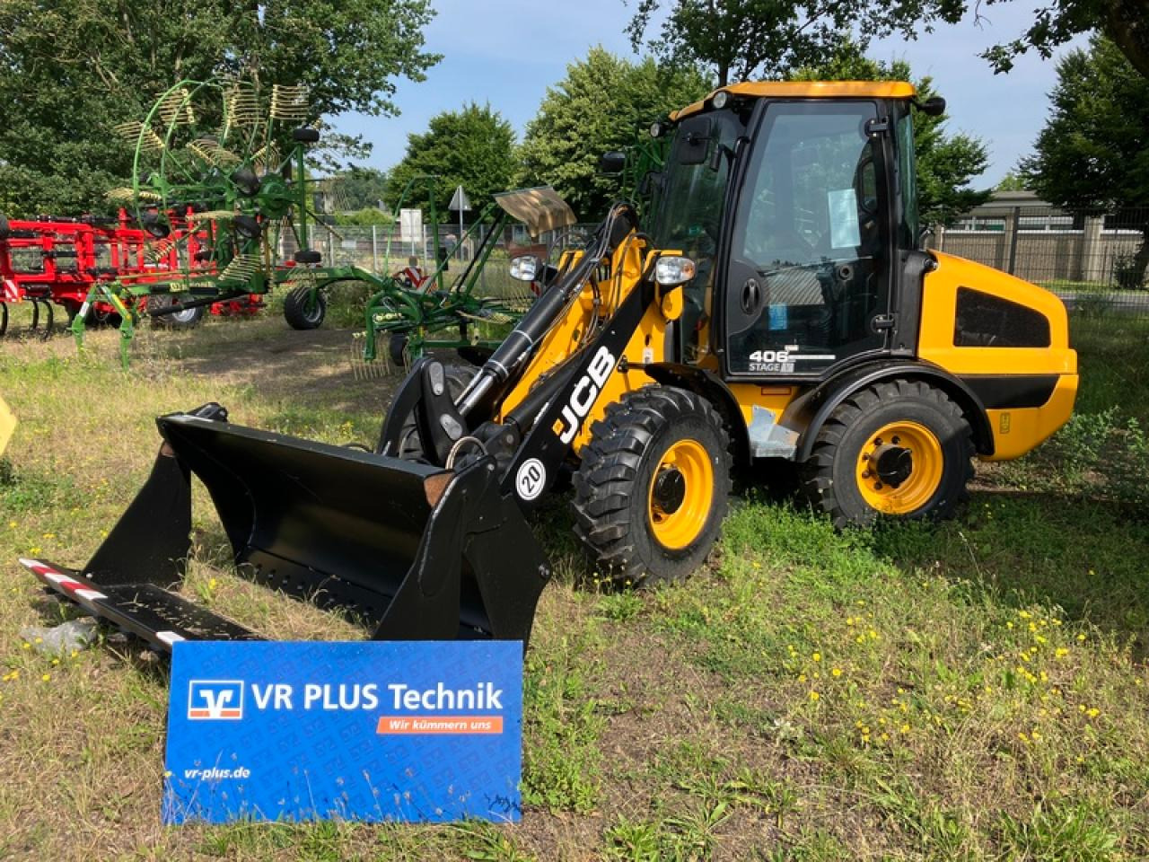JCB 406 AGRI - Riteņu iekrāvējs: foto 1 JCB 406 AGRI - Riteņu iekrāvējs: foto 1